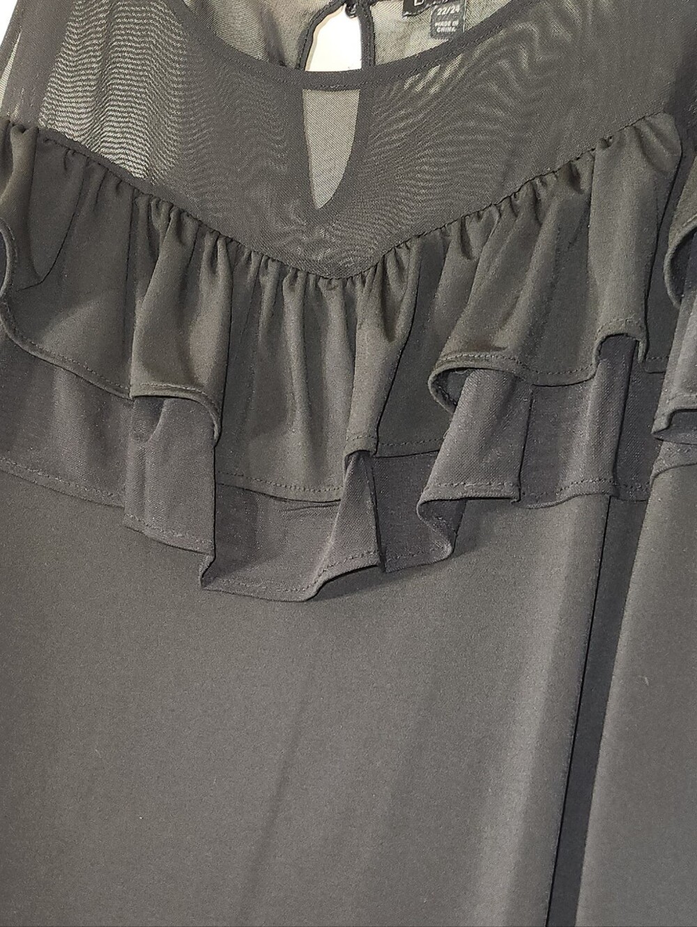 🖤Lane Bryant Romantic🖤Black Ruffle Cold-Shoulder Top. 22/24. Date Night Vibes - Picture 5 of 8